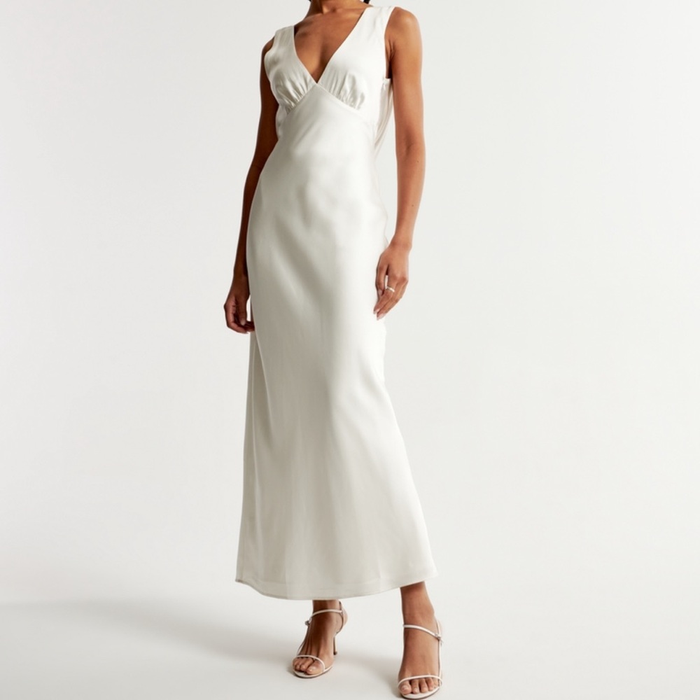Abercrombie & Fitch White Maxi Dress